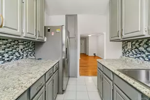 679 Warburton Ave, Yonkers, NY 10471 - Photo 16