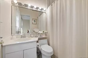 6 Briana Ct, East Moriches, NY 11940 - Photo 20