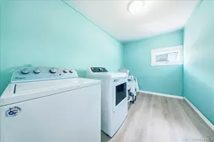 29 Milton Rd, Babylon, NY 11702 - Photo 14