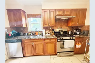 266 E Chester Street, Valley Stream, NY 11580 - Photo 6