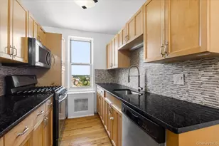 126 Church St, New Rochelle, NY 10805 - Photo 12