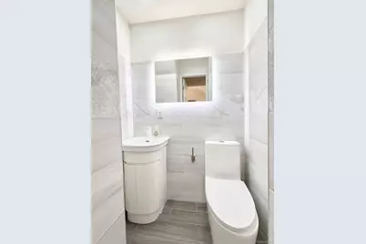886 Woodmere Drive, Valley Stream, NY 11581 - Photo 14