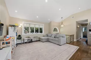 12 Alice Ln, Commack, NY 11725 - Photo 18