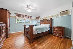 5 Delaware Ave, Commack, NY 11725 - Photo 12