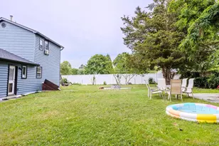 38 Tamarack St, Central Islip, NY 11722 - Photo 34