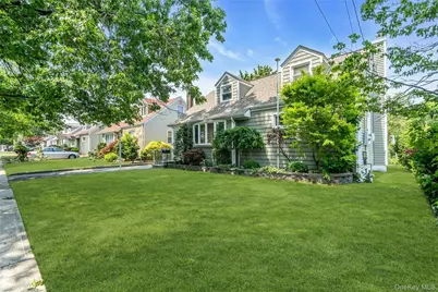1159 Slabey Avenue, Valley Stream, NY 11580 - Photo 2