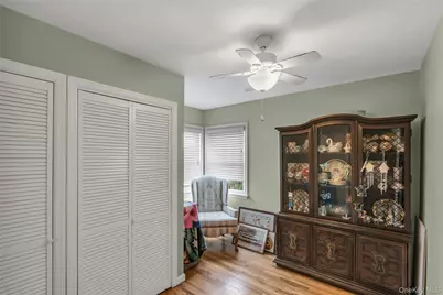 1159 Slabey Avenue, Valley Stream, NY 11580 - Photo 14