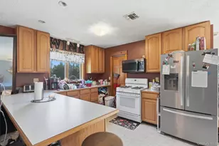 806 Peenpack Trail, Sparrow Bush, NY 12780 - Photo 30
