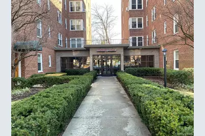 625 Gramatan Avenue #1A, Mount Vernon, NY 10552 - Photo 1