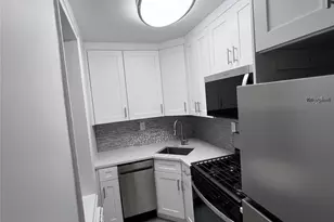 625 Gramatan Ave, Mount Vernon, NY 10552 - Photo 6