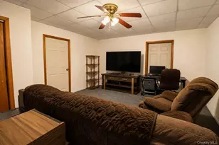 105 Carson Ave, Newburgh, NY 12550 - Photo 4