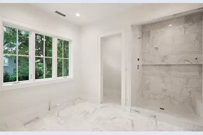 8 Crest Lane, Scarsdale, NY 10583 - Photo 14