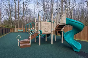 460 Old Town Rd, Port Jefferson Station, NY 11776 - Photo 20