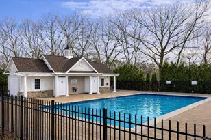 460 Old Town Rd, Port Jefferson Station, NY 11776 - Photo 18
