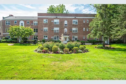221 Middle Neck Road #G5, Great Neck, NY 11021 - Photo 1