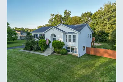 3 Aron Court, Spring Valley, NY 10977 - Photo 2