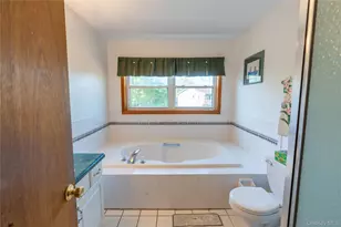 3 Aron Ct, Spring Valley, NY 10977 - Photo 14