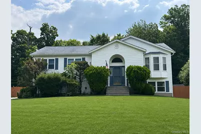 3 Aron Court, Spring Valley, NY 10977 - Photo 1