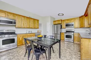 12 Woodwind Ln, Spring Valley, NY 10977 - Photo 10
