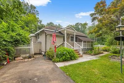 43 W Croton Drive, Carmel, NY 10512 - Photo 2