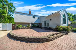 22 Milburn Rd, Centereach, NY 11720 - Photo 36