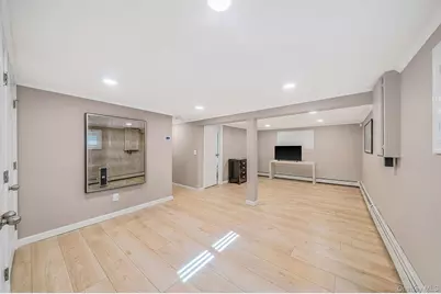 22 Milburn Road, Centereach, NY 11720 - Photo 8