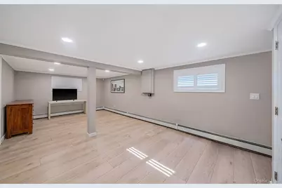 22 Milburn Road, Centereach, NY 11720 - Photo 10