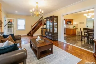 44 Jayson Ave, Great Neck, NY 11021 - Photo 4