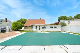 46 Elves Ln, Levittown, NY 11756 - Photo 6