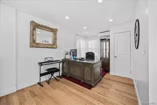 642 Lenore Ln, Elmont, NY 11003 - Photo 6