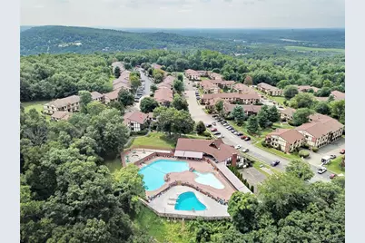 597 Sierra Vista Lane, Valley Cottage, NY 10989 - Photo 2