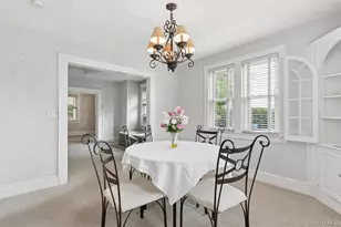 49 Clinton Ave, Huntington, NY 11743 - Photo 8