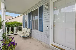 14 Lyford Ln, Poughkeepsie, NY 12601 - Photo 2