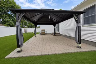 31 Westwood Dr, Shirley, NY 11967 - Photo 18