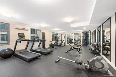 2128 Ocean Avenue #4G, Brooklyn, NY 11229 - Photo 10