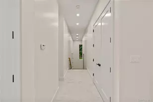 189 Quackenbush Ln, Monsey, NY 10952 - Photo 22