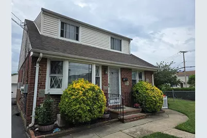 7 E Jefferson Avenue #2, Mineola, NY 11501 - Photo 1