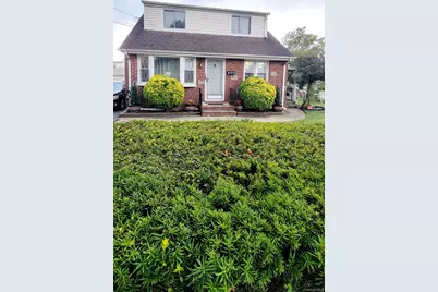 7 E Jefferson Avenue #2, Mineola, NY 11501 - Photo 2