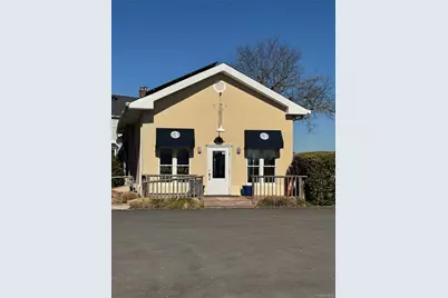 124 Johnson Street, Centerport, NY 11721 - Photo 24