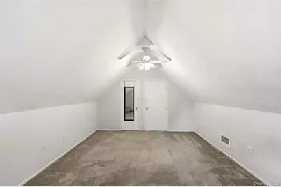 124 Johnson Street, Centerport, NY 11721 - Photo 16