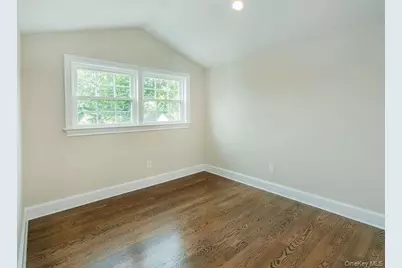 5 Central Avenue, Glen Cove, NY 11542 - Photo 22