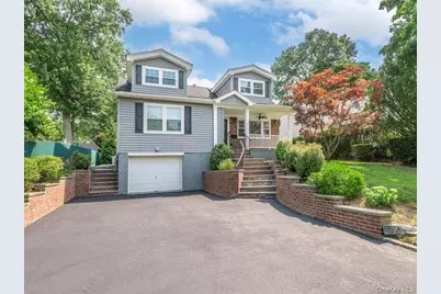 5 Central Avenue, Glen Cove, NY 11542 - Photo 2