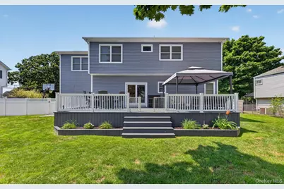 292 N Alleghany Avenue, Lindenhurst, NY 11757 - Photo 26