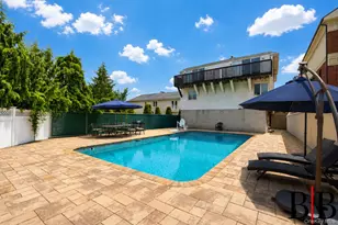 2655 National Dr, Brooklyn, NY 11234 - Photo 6