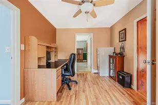 211 St Marks Pl, East Meadow, NY 11554 - Photo 24