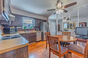 118 Fairmont Ave, Medford, NY 11763 - Photo 6