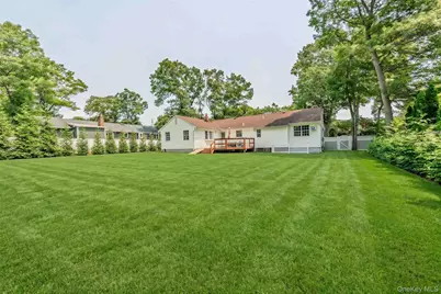 118 Fairmont Avenue, Medford, NY 11763 - Photo 24