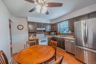 118 Fairmont Ave, Medford, NY 11763 - Photo 8