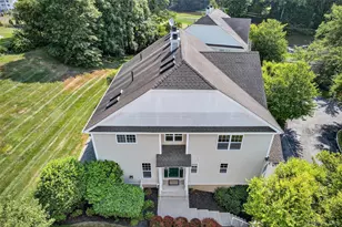 8 Green Ct, Middletown, NY 10940 - Photo 4