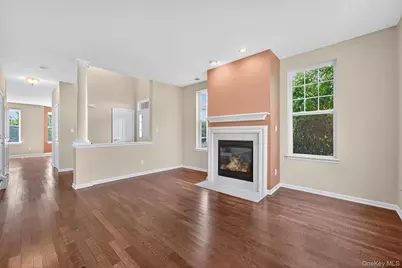8 Green Court, Middletown, NY 10940 - Photo 12